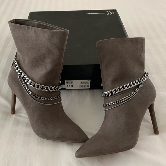 INC Women’s Reanna Faux Suede Pointed Toe Ankle Boots - Picture 3 of 13